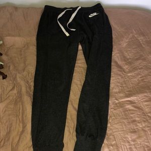 Nike Woman’s Joggers